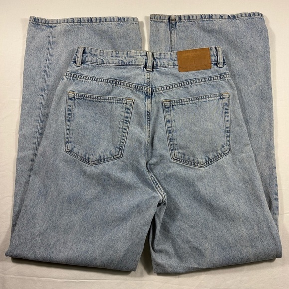 H&M Divided Light Denim 90S Baggy High Waisted Wide Leg Distressed Knee Jeans - Picture 3 of 9